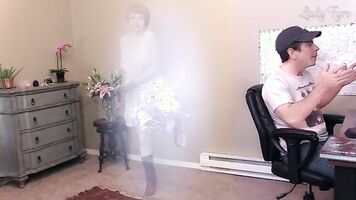 Virgin Gamer Facesitting & Ass Eating Experience byLady Fyre