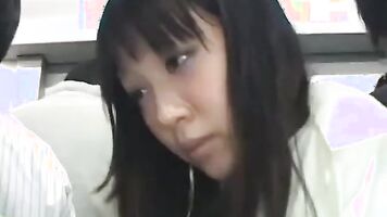 Thai wive was forced to do a rough oral sex act video.