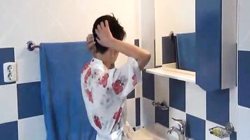 Amateur homemade videos of girls being brutalized by big cocks and savage blowjobs.