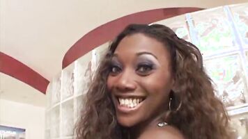 Ebony gets weak knees when she has a chance of a white cock - then she kinks in the right places and opens her legs ... have fun
