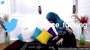 Cute Asian muslim slurps on Caliph cock